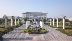 尊龙集团集团：传承孝爱文化，缔造百年尊龙集团