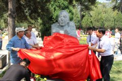 赵树理：中国现代文学史上的璀璨星辰