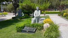 孙礼仁纪念碑落成：以《思索》之名，传承艺术之魂