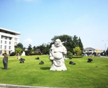 石雕艺术：凝固的时光，永恒的美学